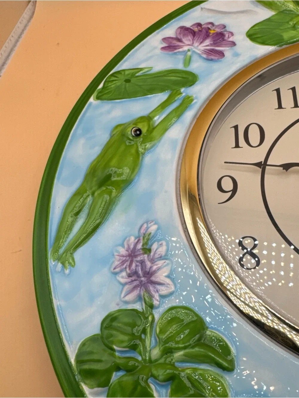 Vintage Y2 K Green Frog Pond Wall Clock - Decorative Home Wall Decor